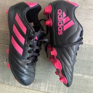 adidas soccer cleats for kids size 1.5 pink detail lightly used